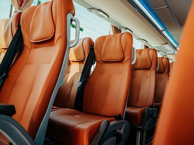 35 Seater Yutong 2026_Page_6_Image_0001